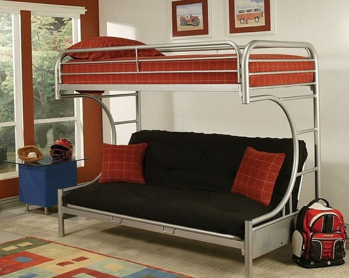 Ảnh 6: Mẫu giường tầng sắt kết hợp sofa mang lại những phút giây thư giãn cho bạn ( Nguồn: Internet)