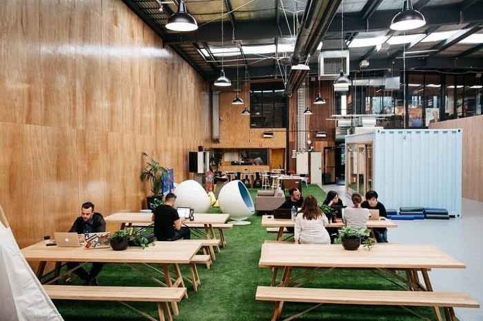 Hiện nay, thiết kế nội thất cho văn phòng Coworking Space đang là một xu hướng rất phổ biến và được rất nhiều doanh nghiệp yêu thích.