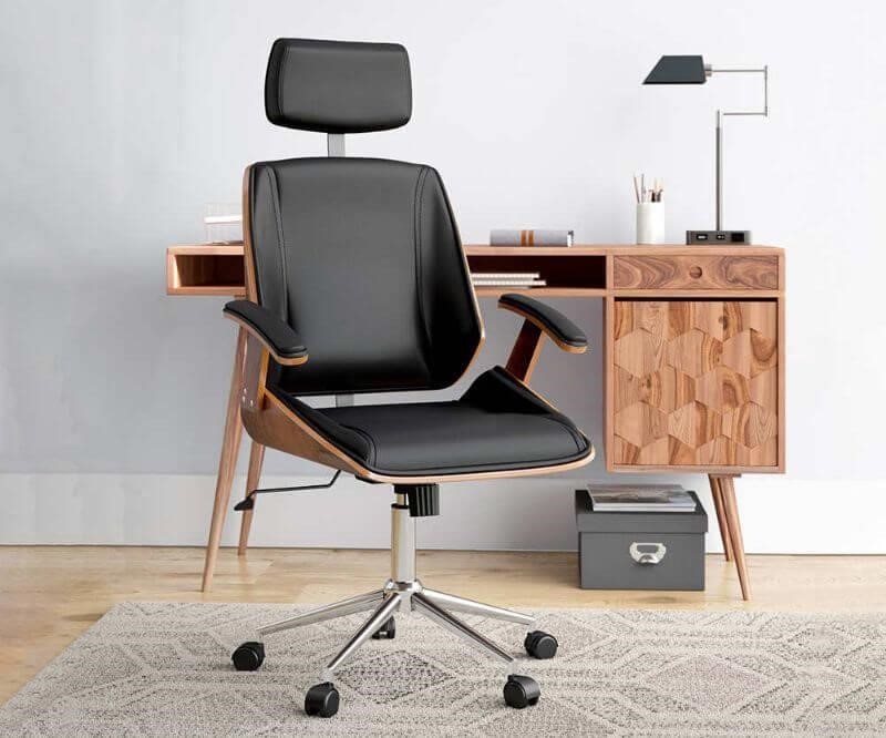 Ghế của giám đốc văn phòng là chiếc ghế cao cấp được sử dụng để ngồi làm việc. Nó được thiết kế với nhiều tính năng và tiện ích để giúp người sử dụng cảm thấy thoải mái và tập trung trong công việc của mình. Chiếc ghế này thường được làm bằng chất liệu chất lượng cao và có nhiều tùy chọn về màu sắc và kiểu dáng để phù hợp với nội thất của văn phòng. Nó cũng có thể được tùy chỉnh cho phù hợp với nhu cầu và sở thích